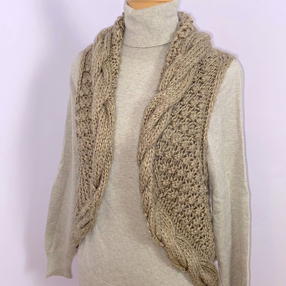 Staccato Tan Wool Blend Knit Sweater Vest Size M